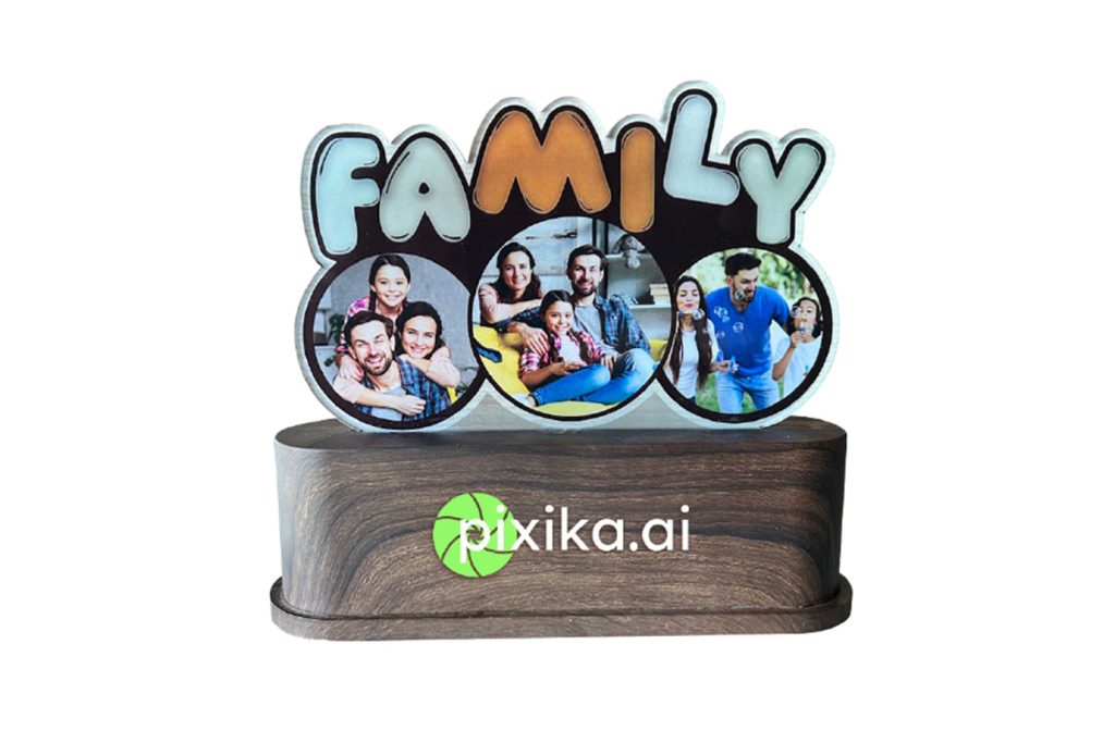 Acrylic Family Stands